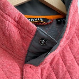 Men’s Orvis Quilted Sweater 4 Photos.